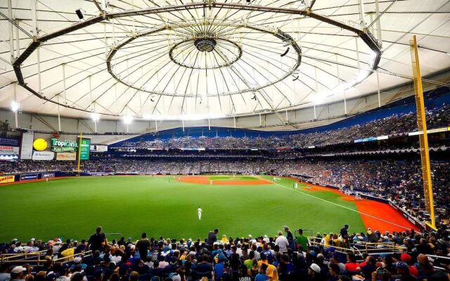 Satoshi Hideout Living