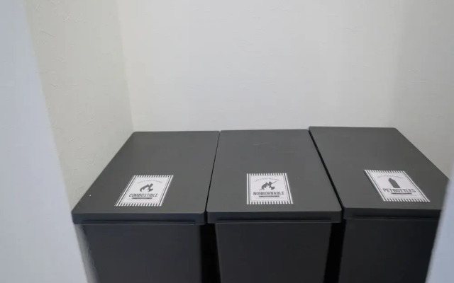 Z LAND Enoshima by Tranova