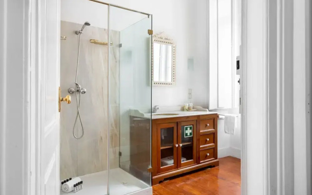 JOIVY Unique 1-BR Apartment in central Chiado