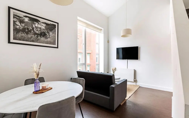 Cosy Camden Retreat Near Markets & Tube
