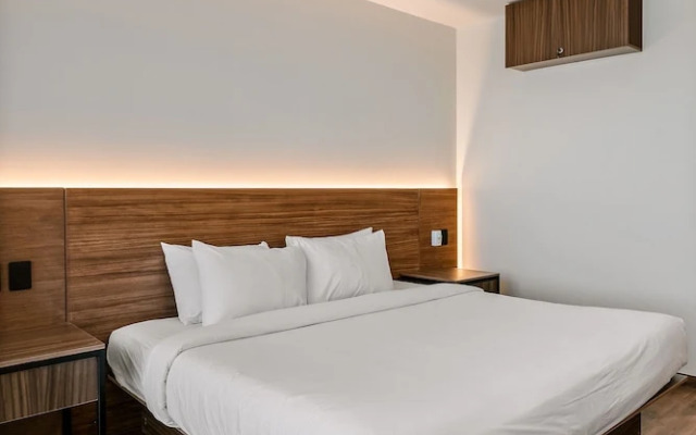 Suites Álamos by Homirent