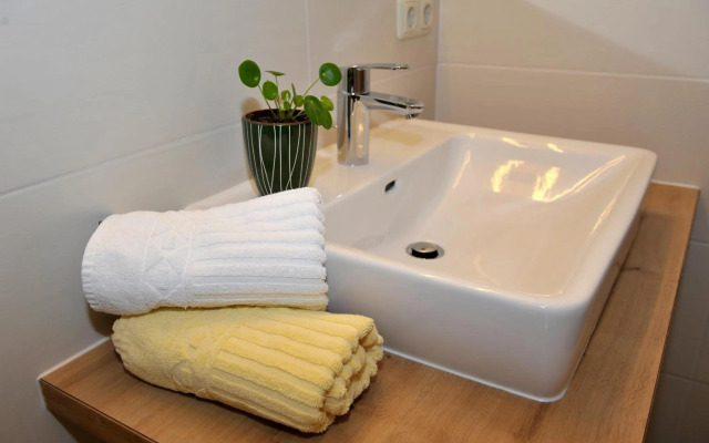 Edelweiss Apartments