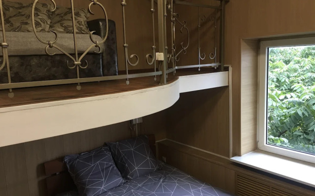 Port House Home Mini Hotel