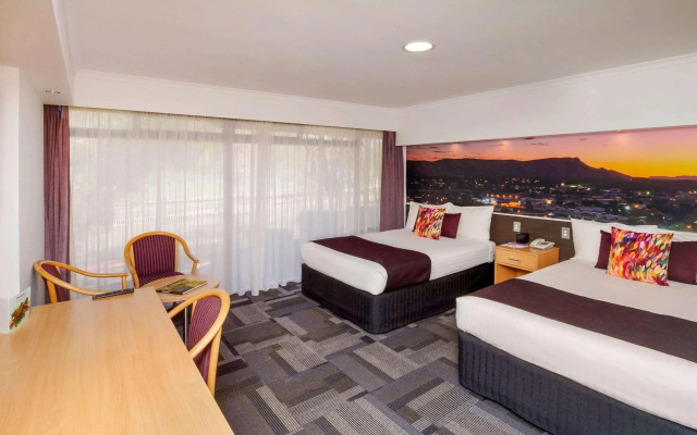 Mercure Alice Springs Resort