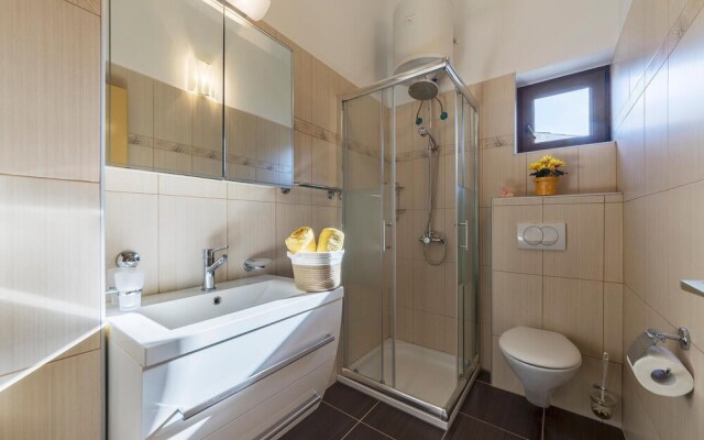 Amazing Apartment in Labin With Wifi and 1 Bedrooms