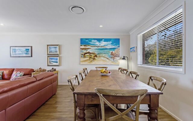 Sandranch, 123 Foreshore Drive