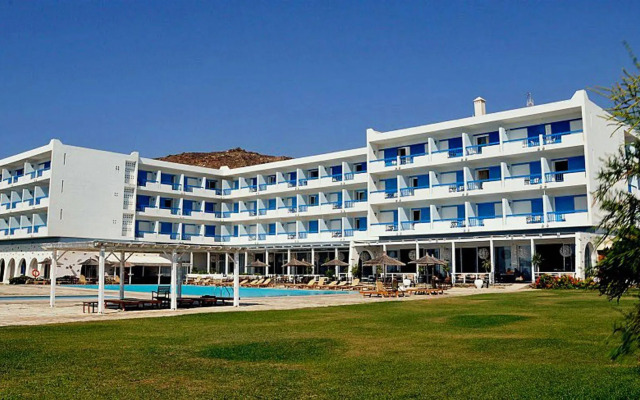 Tinos Beach Hotel