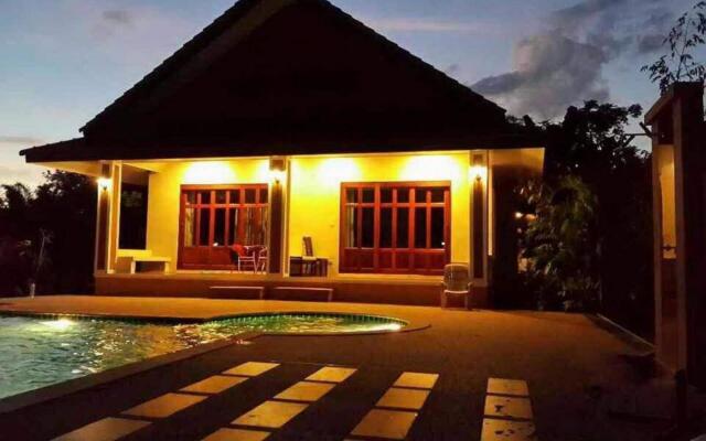 Oscar Villa Aonang Krabi