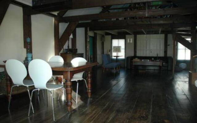 Artland Bed & Breakfast