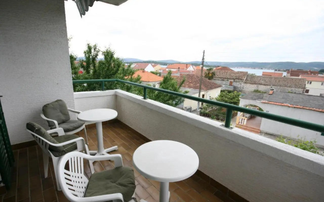 Apartments by the sea Turanj, Biograd - 6445