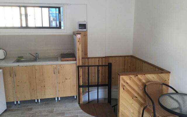 Charming 1-bed Apartment in Larnaca