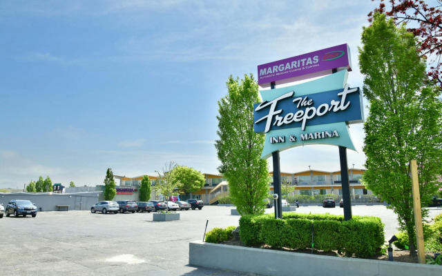The Freeport Inn and Marina