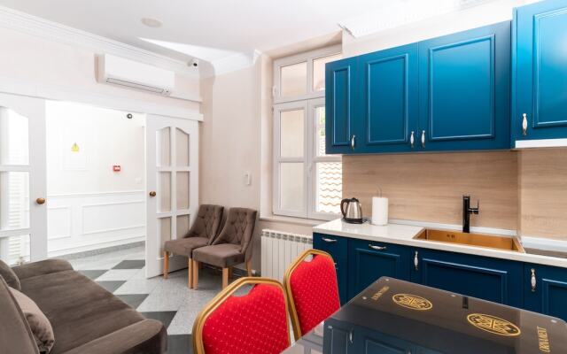 Ornament Hotel