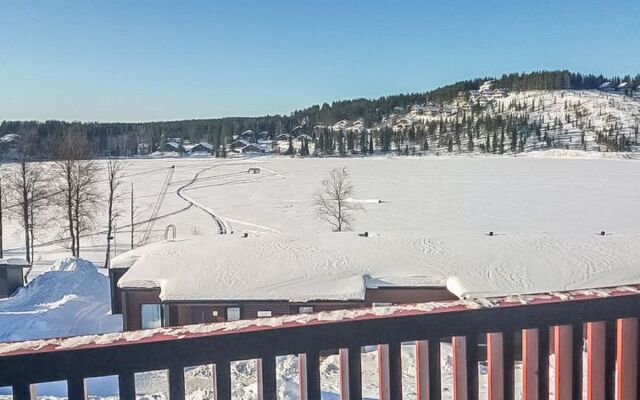 Skivillas 61 ukkohalla (b1)