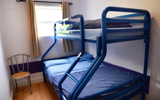 Sheilas Tourist Hostel