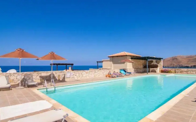 Lili Sea Front House