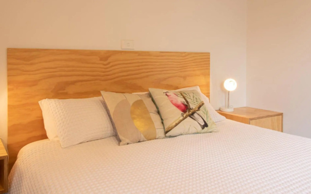 The Dunes At Fitzroy Beach - Unit 1 – Guest Rooms – New Plymouth