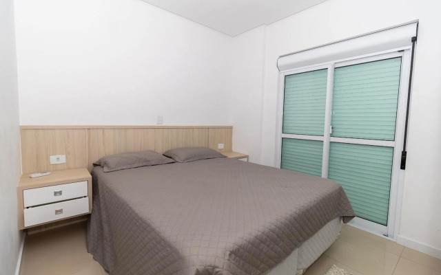 254 - Excelente 3 quartos com vista mar em Bombas