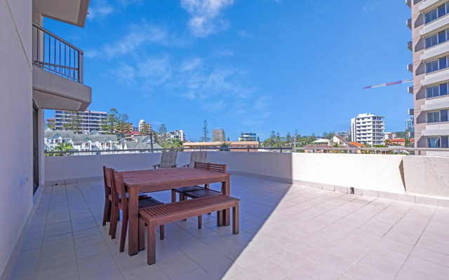 Columbia Beachfront Apartments