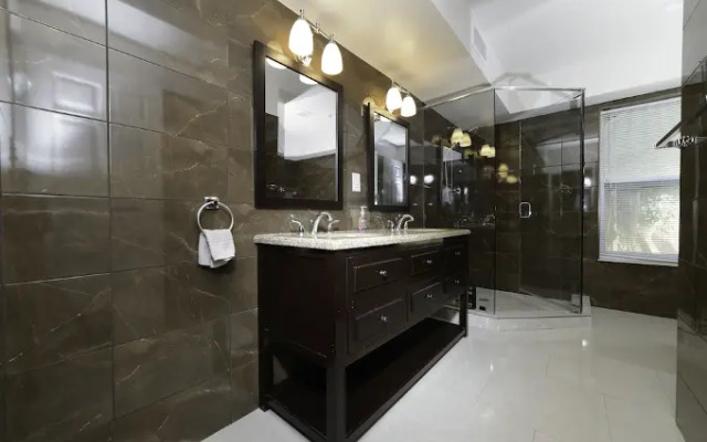Luxury Villa Oasis & Private Pool