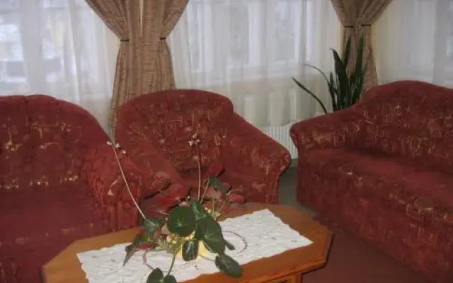 Mater Salvatoris House