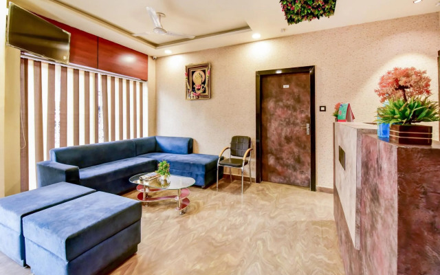 Hotel Frontier Royal