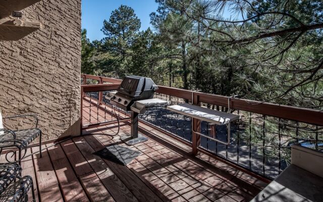 MOOSE3 - Three Bedroom Townhome