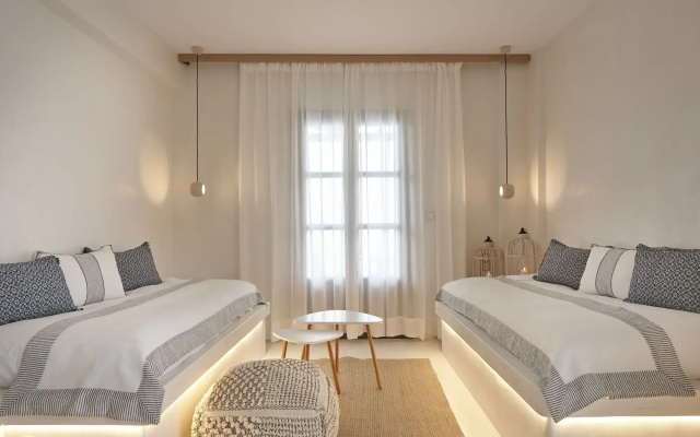Parian Boutique Hotel