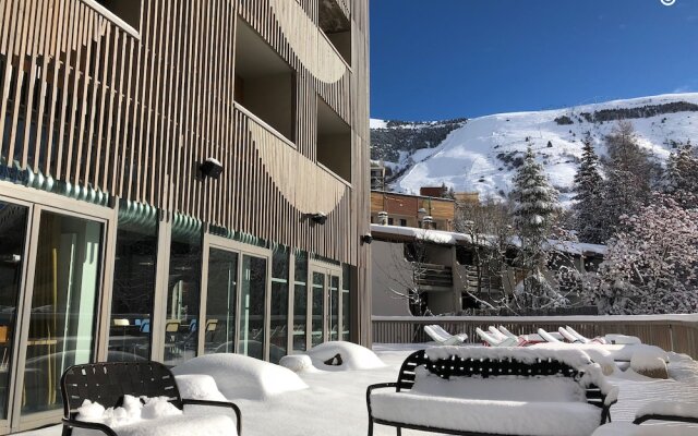 The People Hostel