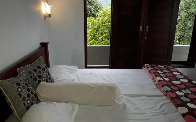 Sugi Gede Homestay