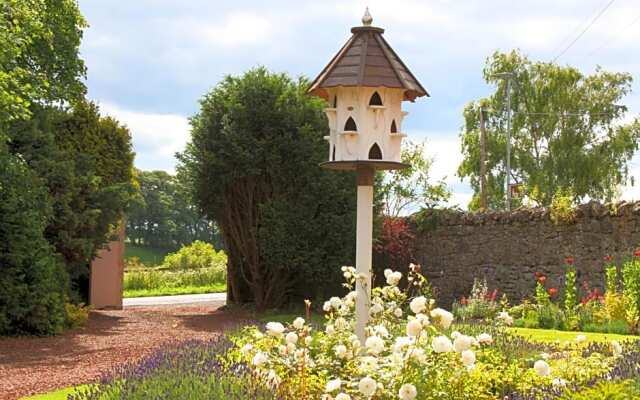 The Old Parsonage Country House