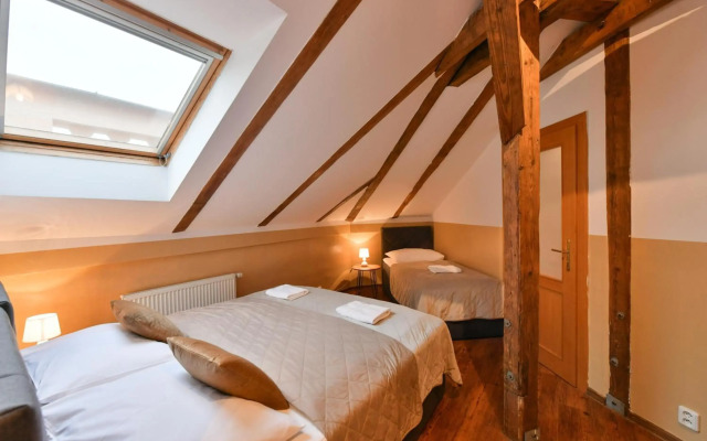 Amazing Charles Bridge Apartment