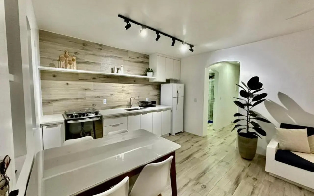 Apartamento estilo Chalé com piscina