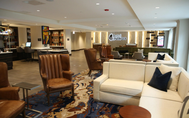 Hotel Indigo Naperville Riverwalk by IHG - фото 2