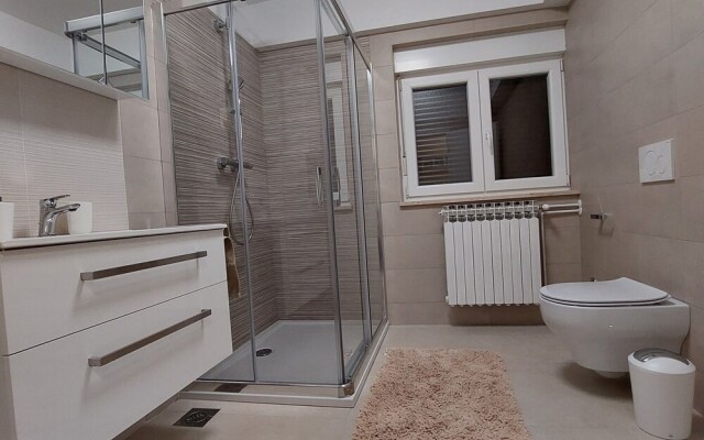 Stunning 3-bed Apartment in Opatija With Terrace