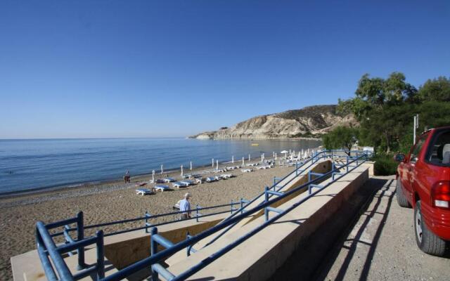Pissouri Bay Bungalow