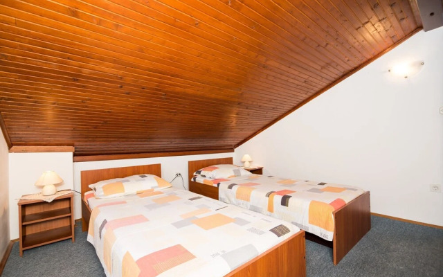 Apartment Srđ