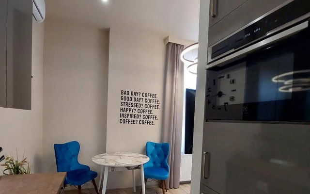 Silver Dawn Apartments