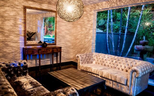 Stiletto Hotel Boutique