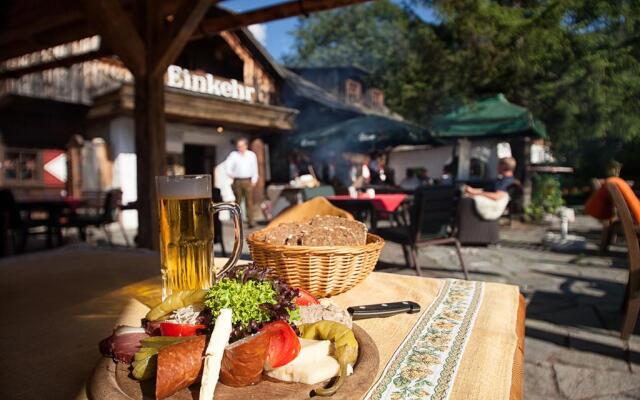 Hotel Trattlerhof