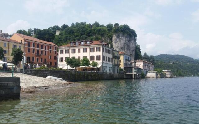 Arona Prestige Apartments