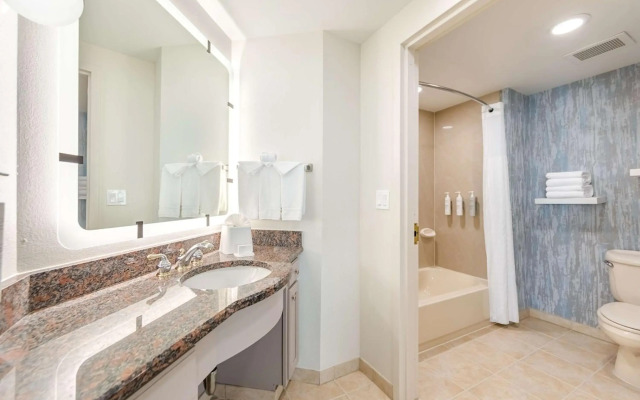 Homewood Suites by Hilton East Rutherford - Meadowlands