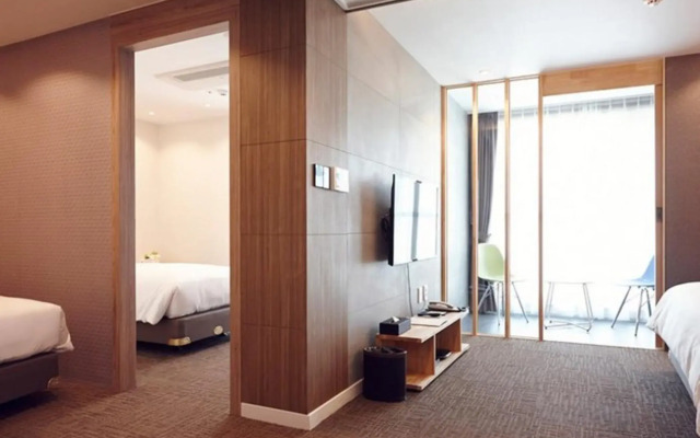 Royal Square Hotel Seoul
