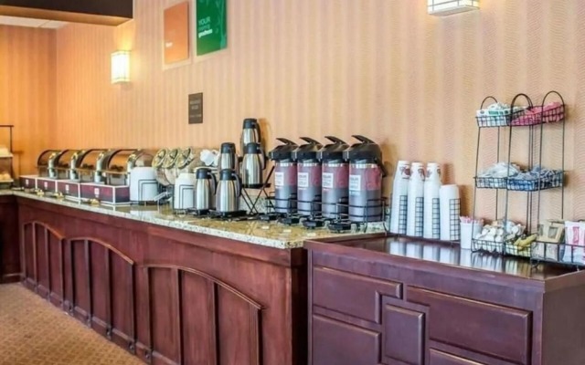 Comfort Inn North