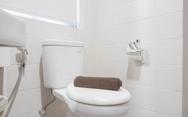 Nice And Comfort 2Br At Pejaten Park Apartment