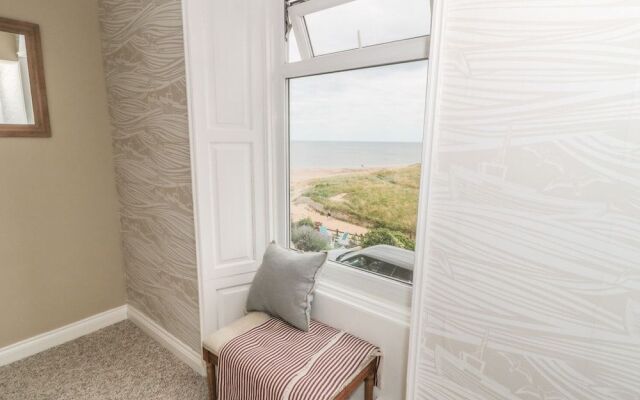 Larksbay View