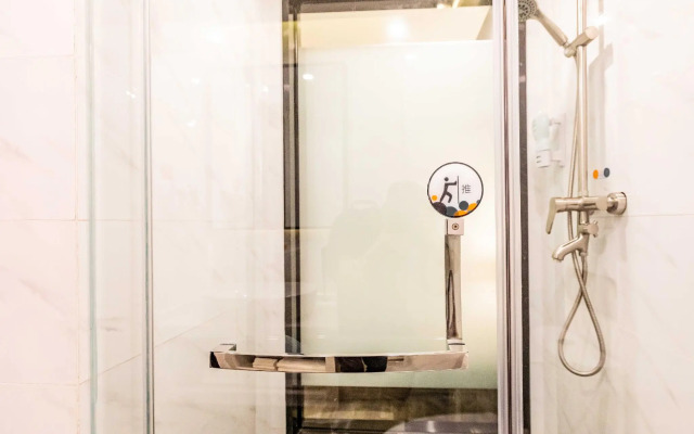 7 Days Premium Chengdu Panda Base Sanhechang Subway Station