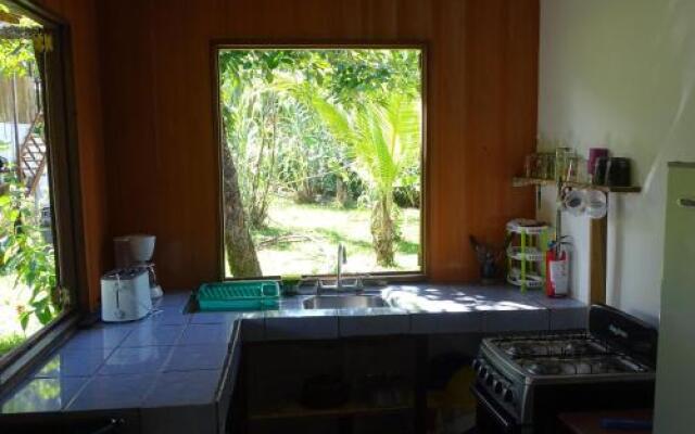 Casas y Cabinas Los Tucanes