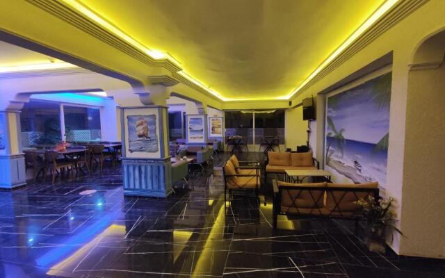 Maldives Apart Otel