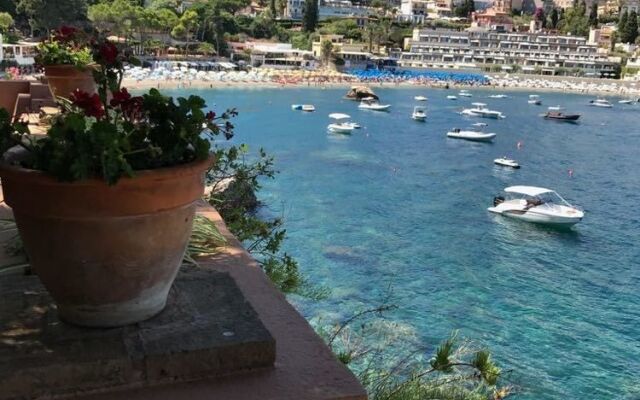 Exclusive Property Taormina